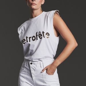 Retrofete logo T-shirt size small